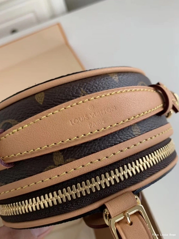 Repladies BOITE VUITTON CHAPEAU LOUIS MINI 0707